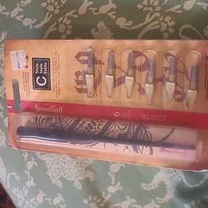 Calligraphy pen and nibs